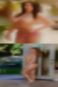 BarmyBlake, nudity