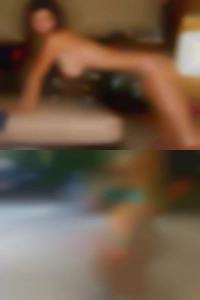 Janeanihenyen1986, threesome ads