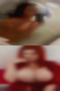 1QueenT, naked girls pyramid phone